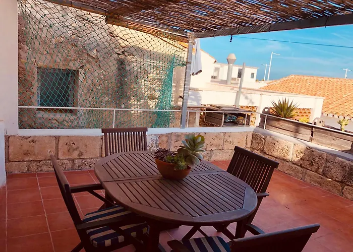 Casa Particular Mediterranea En El Centrico Casco Antiguo A Un Paso Del Mar
